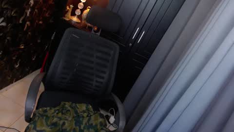 Snapshot of sweetprettyangelts chatting on 12-09-24, 09:26 angelica online show from 12-09-24, 09:26