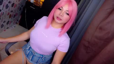 Snapshot of sweetprettyangelts chatting on 03-03-25, 04:03 angelica online show from 03-03-25, 04:03