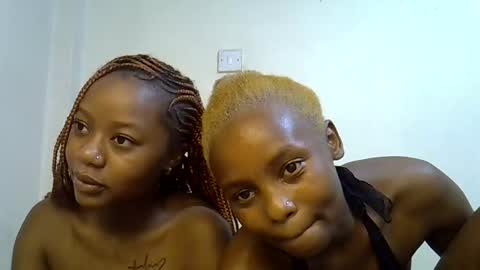 Snapshot of sweetrall chatting on 02-16-26, 11:45 Lilly online show from 02-16-26, 11:45