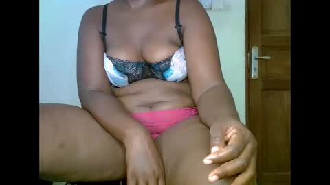 sweetrenne online show from 01-15-25, 09:35