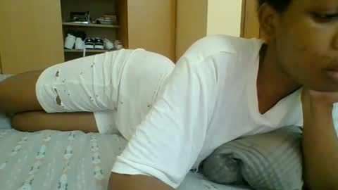 sweetshilah online show from 10-15-25, 03:17