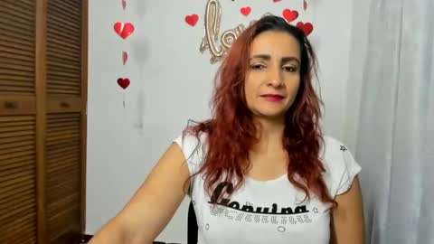 Snapshot of sweetsofia5 chatting on 12-21-24, 04:19 Sofia online show from 12-21-24, 04:19