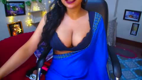 Snapshot of sweetsour18 chatting on 11-01-25, 12:34 SweetSour online show from 11-01-25, 12:34