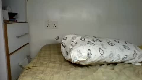 Snapshot of sweett_amberr chatting on 02-11-26, 12:48 sweett_amberr online show from 02-11-26, 12:48