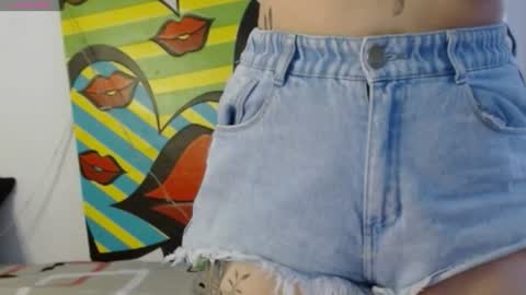 IG  valeen mo Vale   My schedule  Monday to Friday900 am - 300 pm  online show from 12-12-24, 03:48