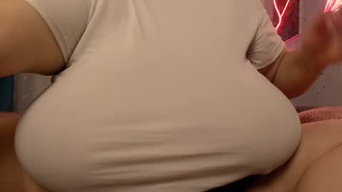 Maya online show from 03-05-25, 11:27