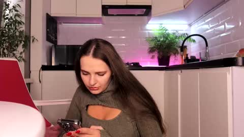 Snapshot of sweettpussysex chatting on 02-25-25, 01:39 Mari ista mari etta18 online show from 02-25-25, 01:39