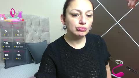 Scarlet online show from 11-08-25, 12:16