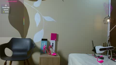 Scarlet online show from 11-20-25, 11:43