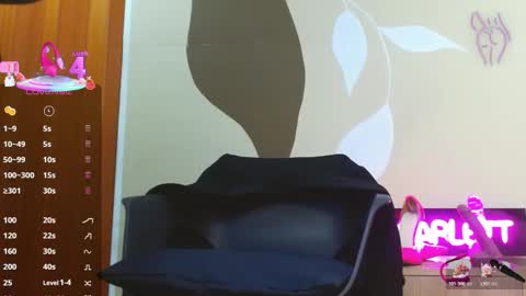 Scarlet online show from 12-19-25, 11:50