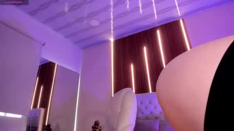 Snapshot of sweetty_paulina chatting on 10-14-25, 12:50 Swetty. online show from 10-14-25, 12:50