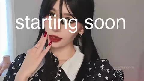 Elis  a little vacation Ill be here Saturday my schedules in bio online show from 10-10-25, 07:29