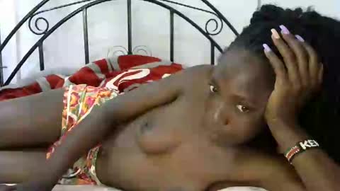 Snapshot of sweetvalariy chatting on 01-06-25, 12:02 sweetvalariy online show from 01-06-25, 12:02