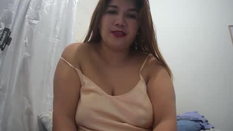 Snapshot of sweetvina03 chatting on 12-14-24, 08:18 vina online show from 12-14-24, 08:18
