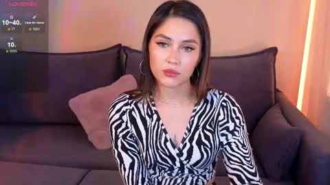 Snapshot of sweety_caroline_ chatting on 10-09-25, 01:20 Sweety Caroline I lost my TG write to me here online show from 10-09-25, 01:20