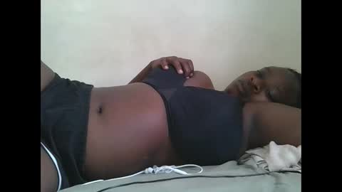 sweetyass25 online show from 09-10-25, 07:08