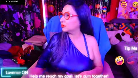 Snapshot of sweetylisahard chatting on 02-15-25, 10:55 Lisa online show from 02-15-25, 10:55