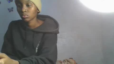 sweetypussy01 online show from 10-18-25, 07:03