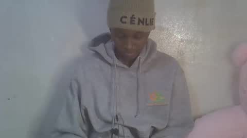 sweetypussy01 online show from 10-27-25, 06:23