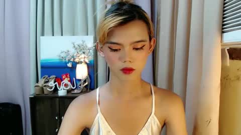 Snapshot of sweetytrannygirlxx chatting on 12-04-24, 03:48 Megan online show from 12-04-24, 03:48