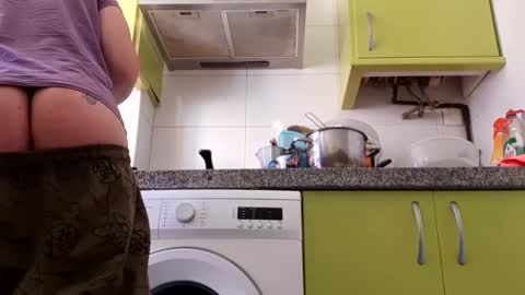 Silvia online show from 01-12-25, 03:14