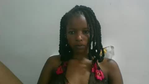 sweetz_candice online show from 10-17-25, 09:12