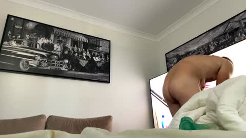 Snapshot of swif11463653 chatting on 12-24-24, 07:17 Mattis online show from 12-24-24, 07:17