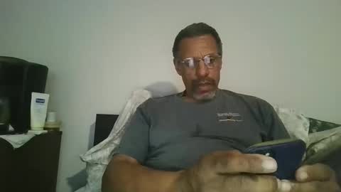 swimmerbod2495 online show from 03-08-26, 09:29