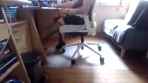 Snapshot of swisscouple73 chatting on 02-14-25, 08:10 Swiss Couple online show from 02-14-25, 08:10