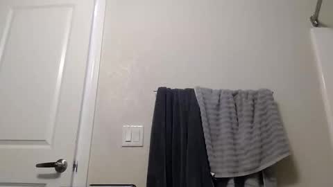 Snapshot of swollenhelmenthead chatting on 12-28-24, 09:19 swollenhelmenthead online show from 12-28-24, 09:19