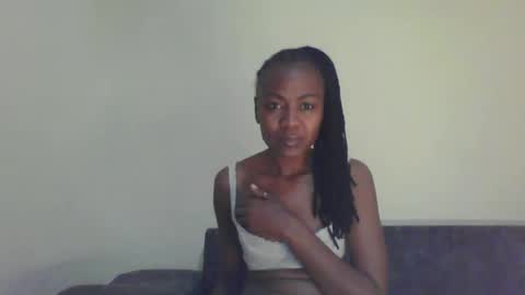 Snapshot of swtebony1 chatting on 02-04-25, 10:34 ALICIA online show from 02-04-25, 10:34