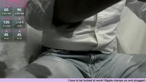 Snapshot of swtlick chatting on 01-15-26, 03:27 Swtlick online show from 01-15-26, 03:27