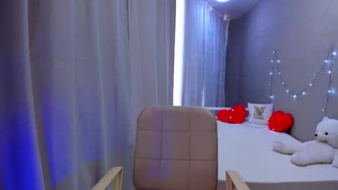 Ana online show from 01-18-25, 04:15