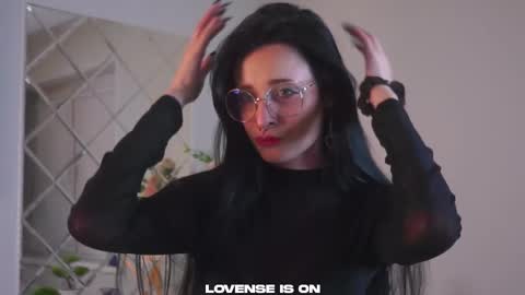 Sophie online show from 10-20-25, 11:21