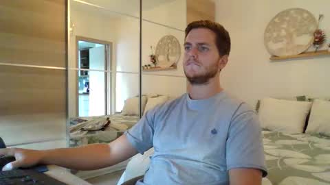 syl092 online show from 09-09-25, 05:23