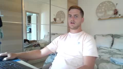 syl092 online show from 09-22-25, 12:29