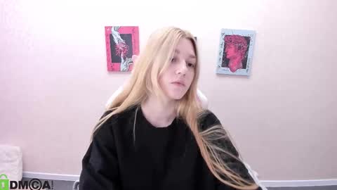 Sylvia online show from 09-18-25, 07:54