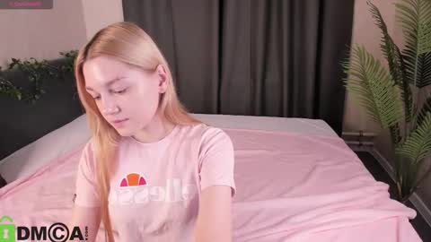 Sylvia online show from 11-02-25, 01:08