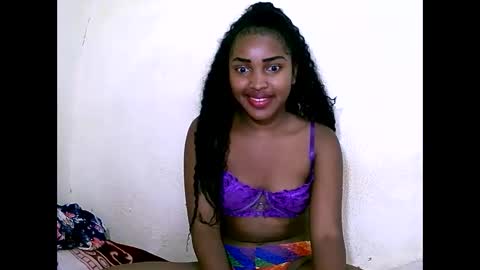 Snapshot of sylviasexy27 chatting on 01-01-25, 02:30 sylviasexy27 online show from 01-01-25, 02:30