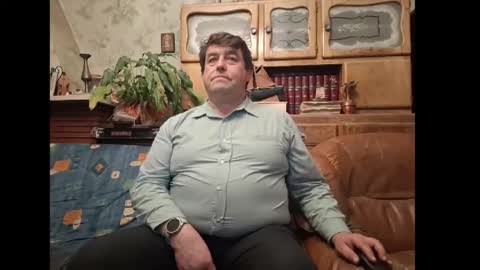 Snapshot of sympa_trique chatting on 10-20-25, 05:02 sympa_trique online show from 10-20-25, 05:02