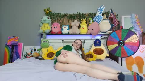 Jennah online show from 11-28-25, 02:36