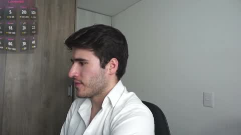 Snapshot of t0ny_wylie chatting on 02-05-25, 01:04 t0ny_wylie online show from 02-05-25, 01:04