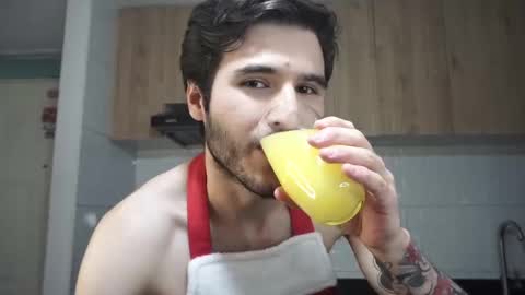 Snapshot of t0ny_wylie chatting on 02-10-25, 08:21 t0ny_wylie online show from 02-10-25, 08:21