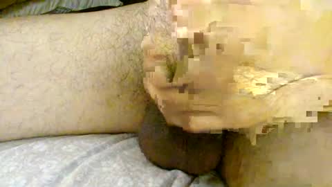 Snapshot of t_h_e_m_a_n1 chatting on 09-10-25, 06:24 t_h_e_m_a_n1 online show from 09-10-25, 06:24