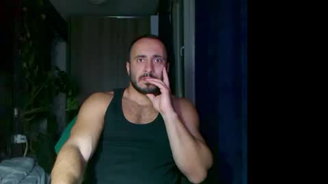 Huracane online show from 11-20-25, 06:07