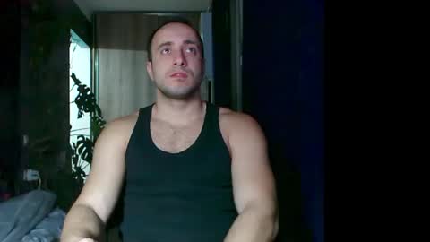 Snapshot of t_huracane chatting on 01-18-26, 04:55 Huracane online show from 01-18-26, 04:55