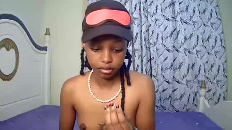 Snapshot of t_okyo chatting on 03-02-25, 05:23 TOKYO online show from 03-02-25, 05:23