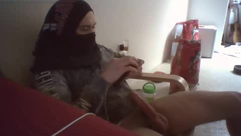 Snapshot of t_wilo chatting on 02-13-26, 08:32 t_wilo online show from 02-13-26, 08:32