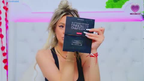 Snapshot of taahiraarabian chatting on 03-06-25, 04:49 Arianna online show from 03-06-25, 04:49