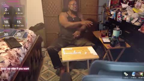 Snapshot of tadaha72 chatting on 09-13-25, 01:49 Tadaha72 online show from 09-13-25, 01:49